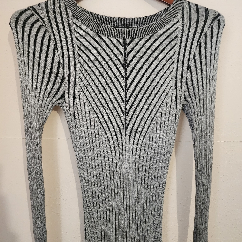 Gray Ribbed Knit Dress - Picture 2 of 4